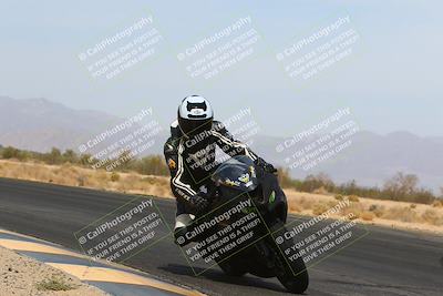 media/Apr-10-2022-SoCal Trackdays (Sun) [[f104b12566]]/Turn 7 Inside (1025am)/